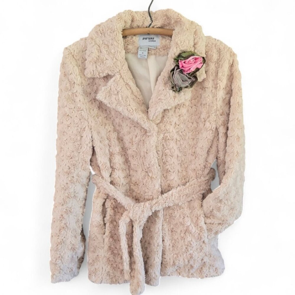 Sisters Outerwear Ivory Faux Fur Jacket Medium Belt & Rose Accent - Picture 4 of 7